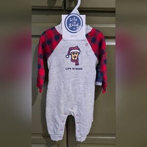 NWT Life is Good Christmas infant snap long sleeve onesie